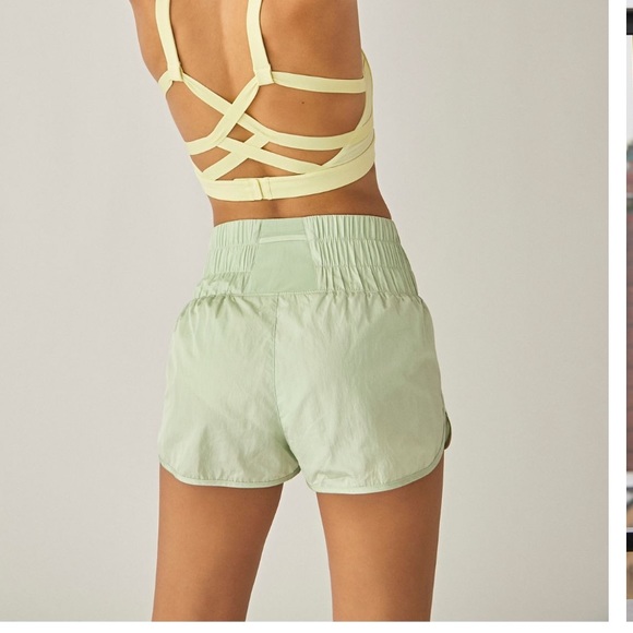 Freepeople shorts in green mist! Size Medium! Runs small - Picture 1 of 2